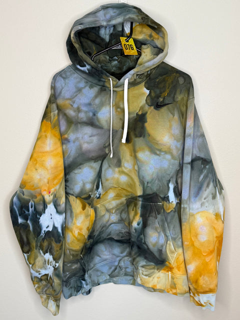 XL Nike Hoodie #076